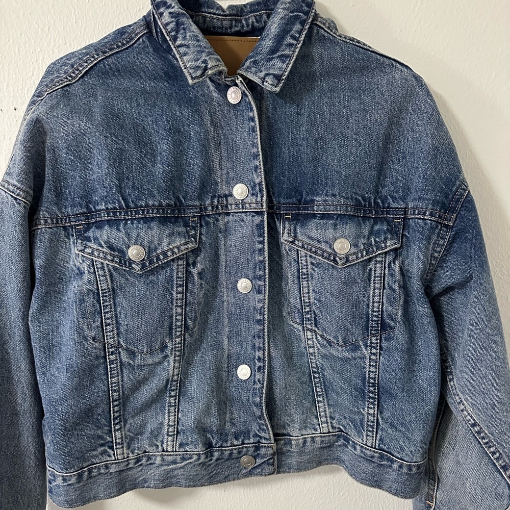 American Eagle Blue Floral Lined Cropped Denim Jacket - Picture 8 of 8